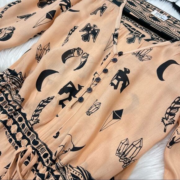 Spell & The Gypsy Collective Romper Tribal Thunderbird Feather Bohemian Size 6 - Picture 11 of 16